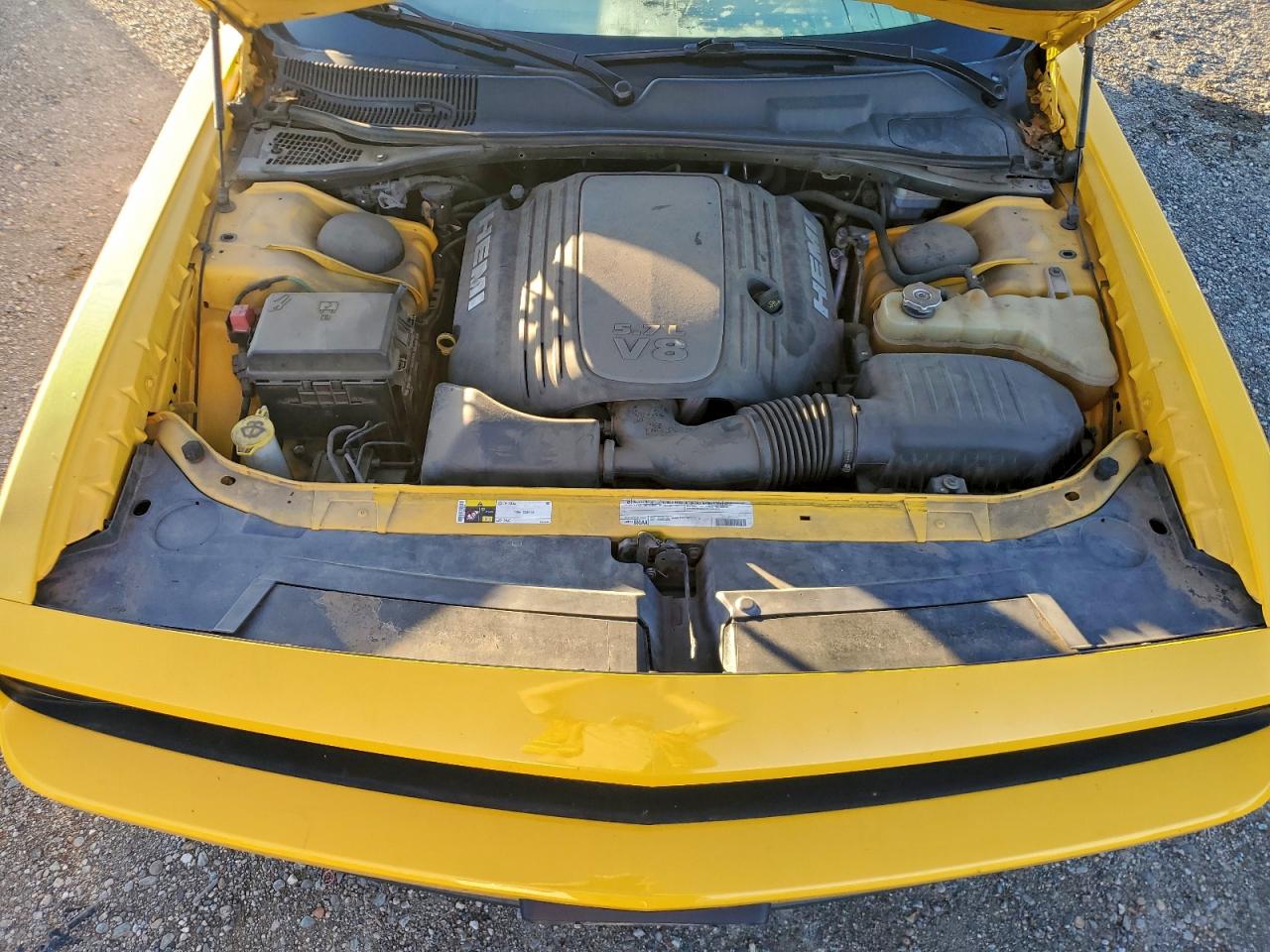 2012 DODGE CHALLENGER R/T photo 11