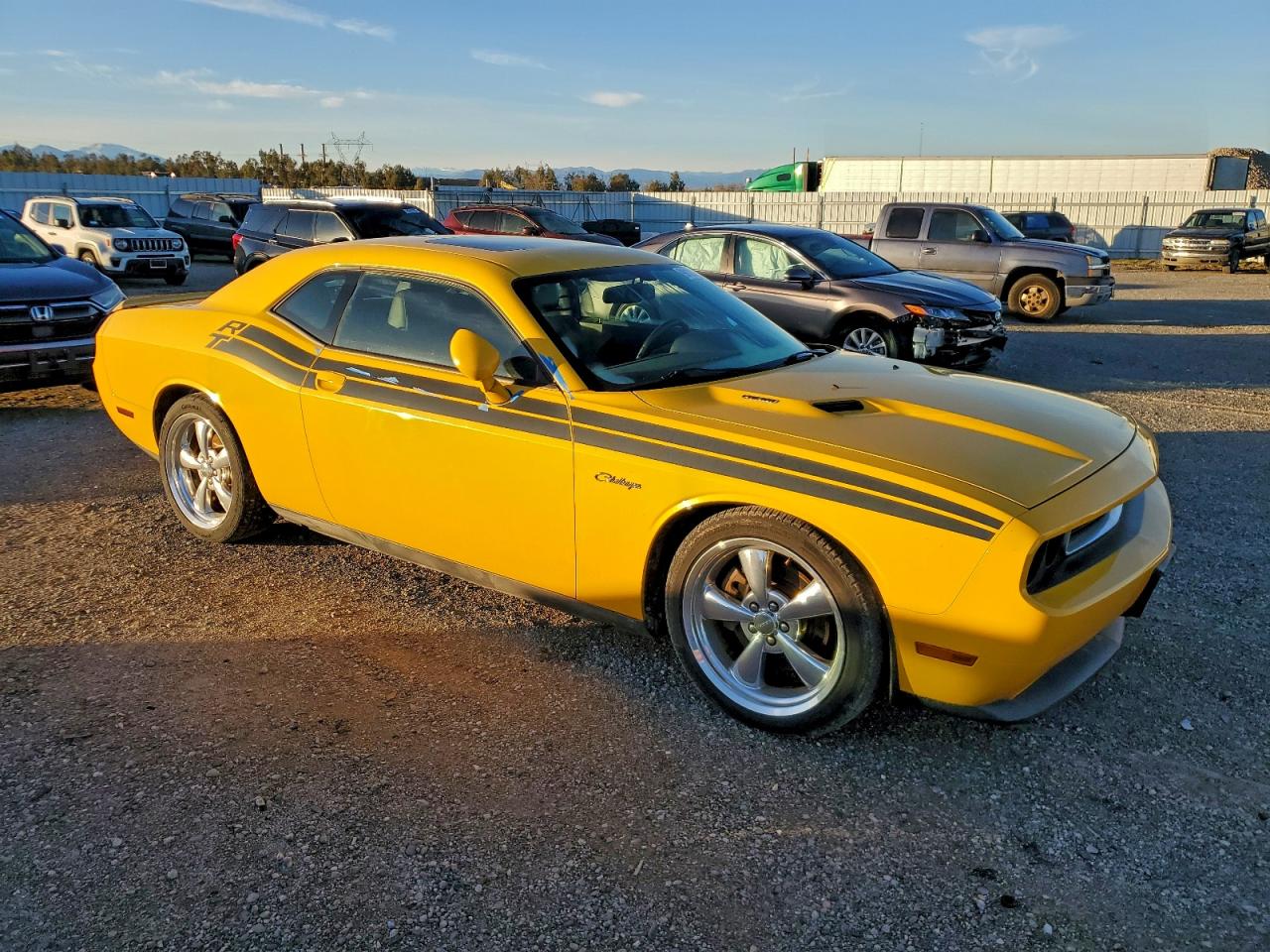 2012 DODGE CHALLENGER R/T photo 4