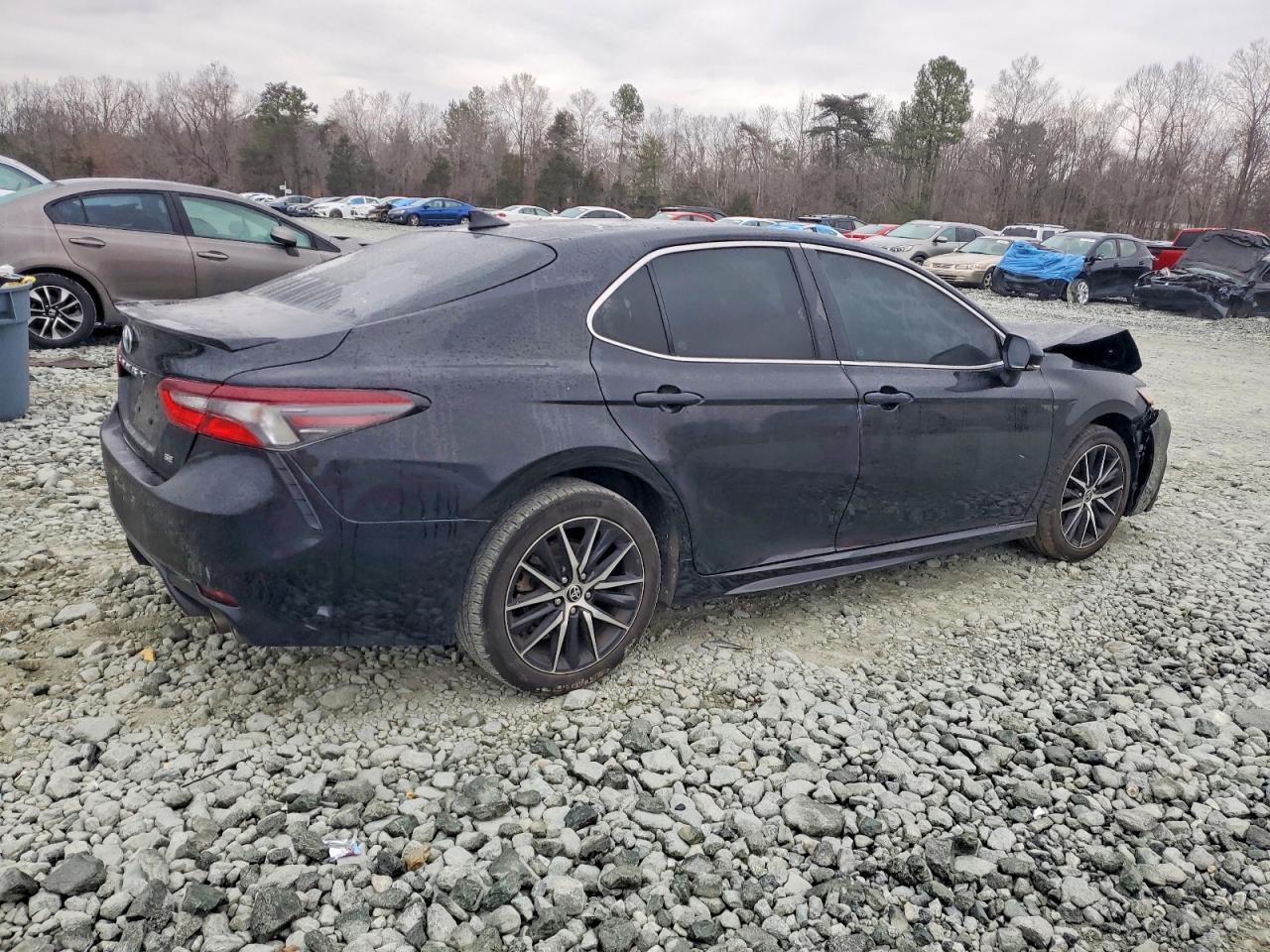2023 TOYOTA CAMRY SE NIGHT SHADE photo 3