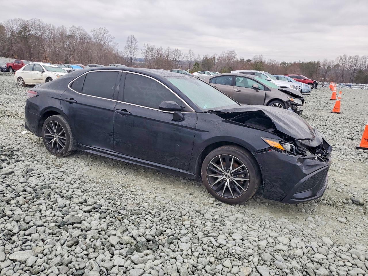 2023 TOYOTA CAMRY SE NIGHT SHADE photo 4
