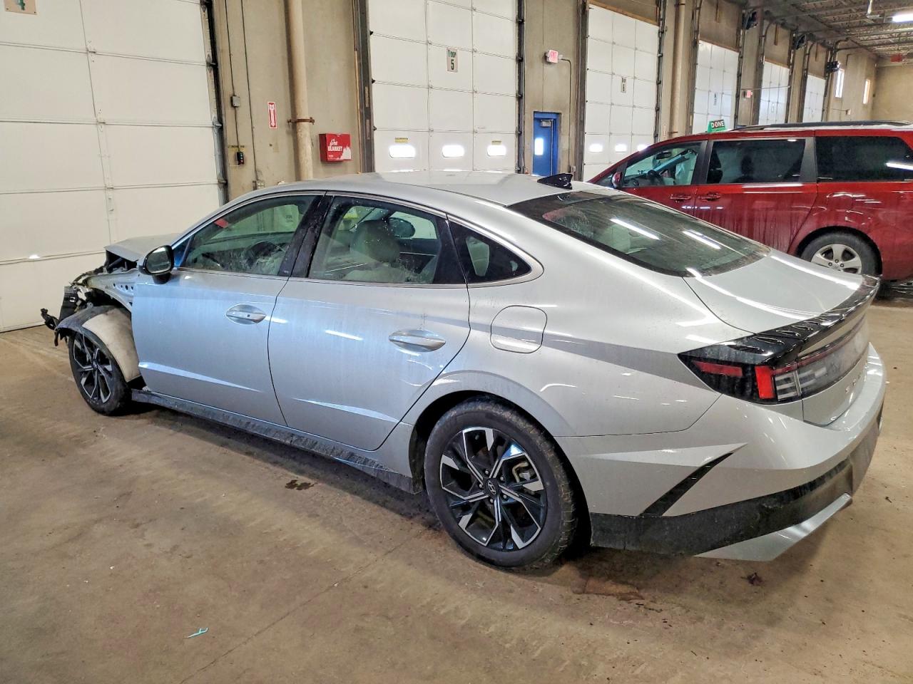 2024 HYUNDAI SONATA SEL photo 2