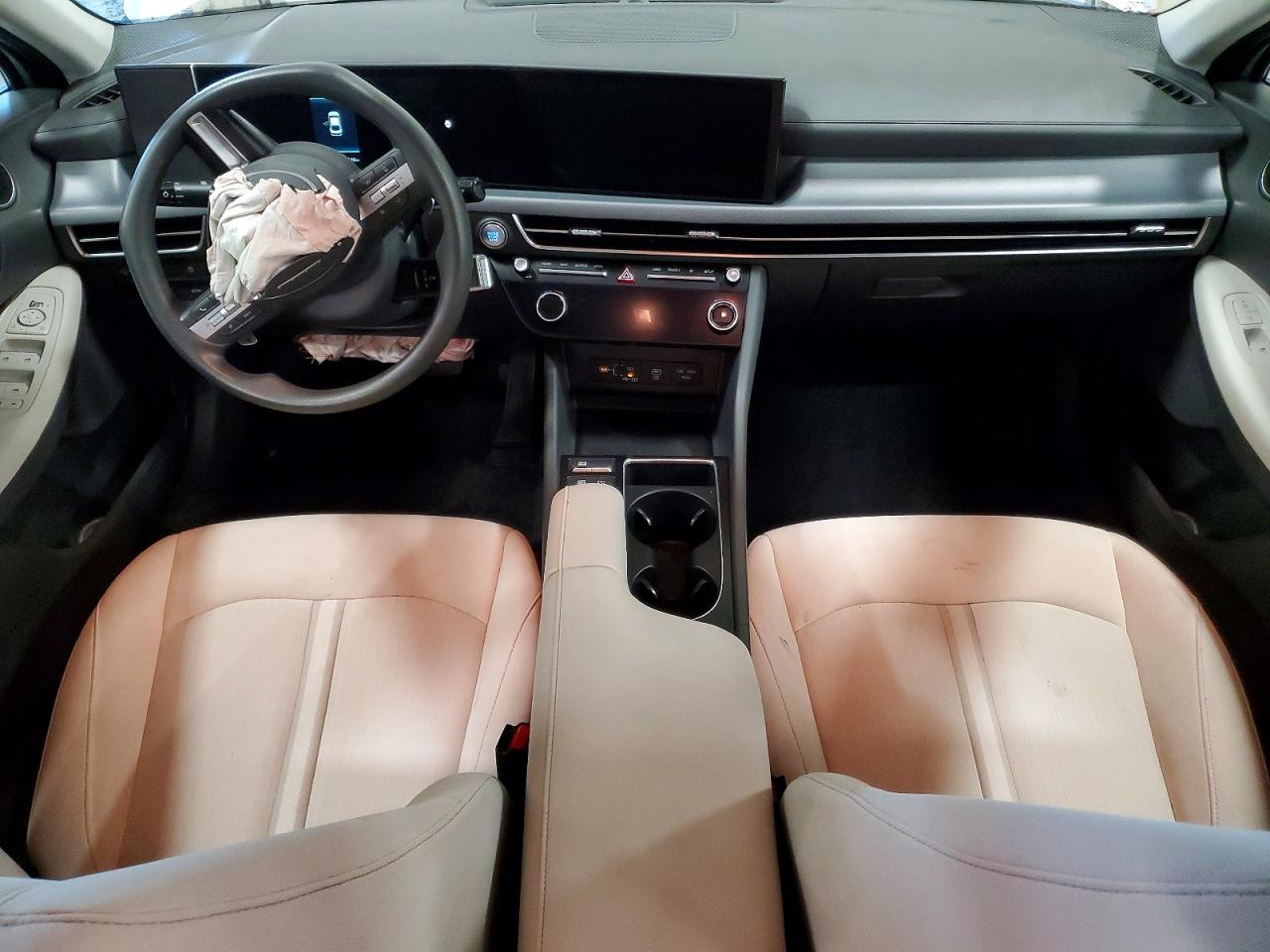2024 HYUNDAI SONATA SEL photo 8