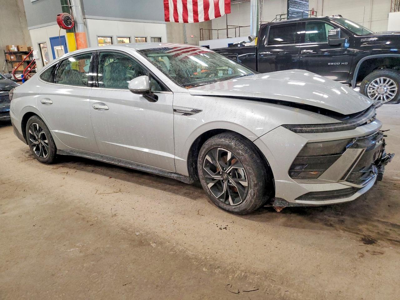 2024 HYUNDAI SONATA SEL photo 4