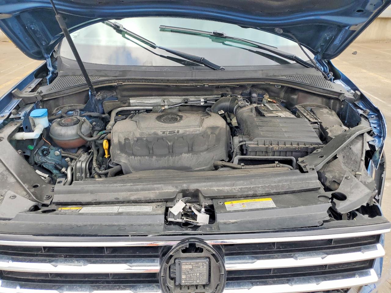 2020 VOLKSWAGEN TIGUAN S photo 23