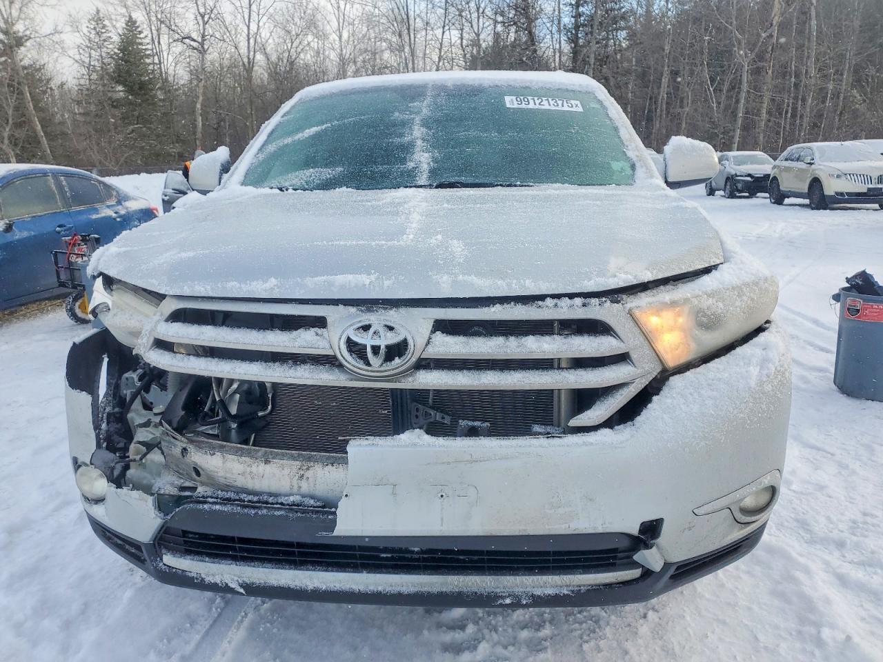 2013 TOYOTA HIGHLANDER BASE photo 5