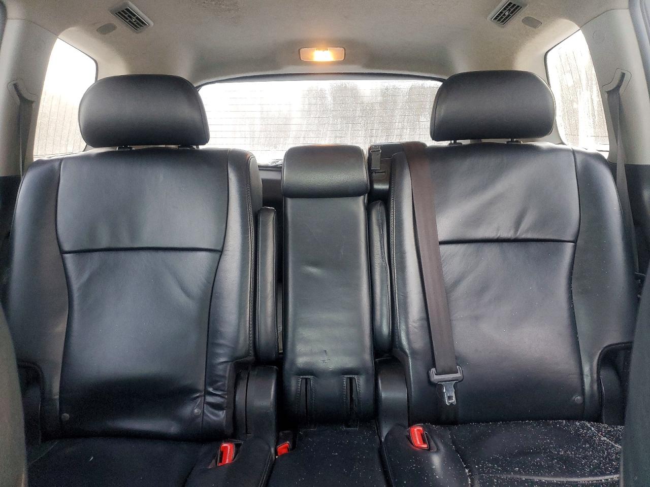 2013 TOYOTA HIGHLANDER BASE photo 10