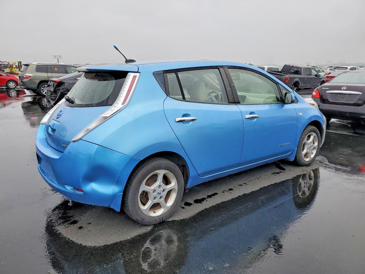2012 NISSAN LEAF SV photo 3