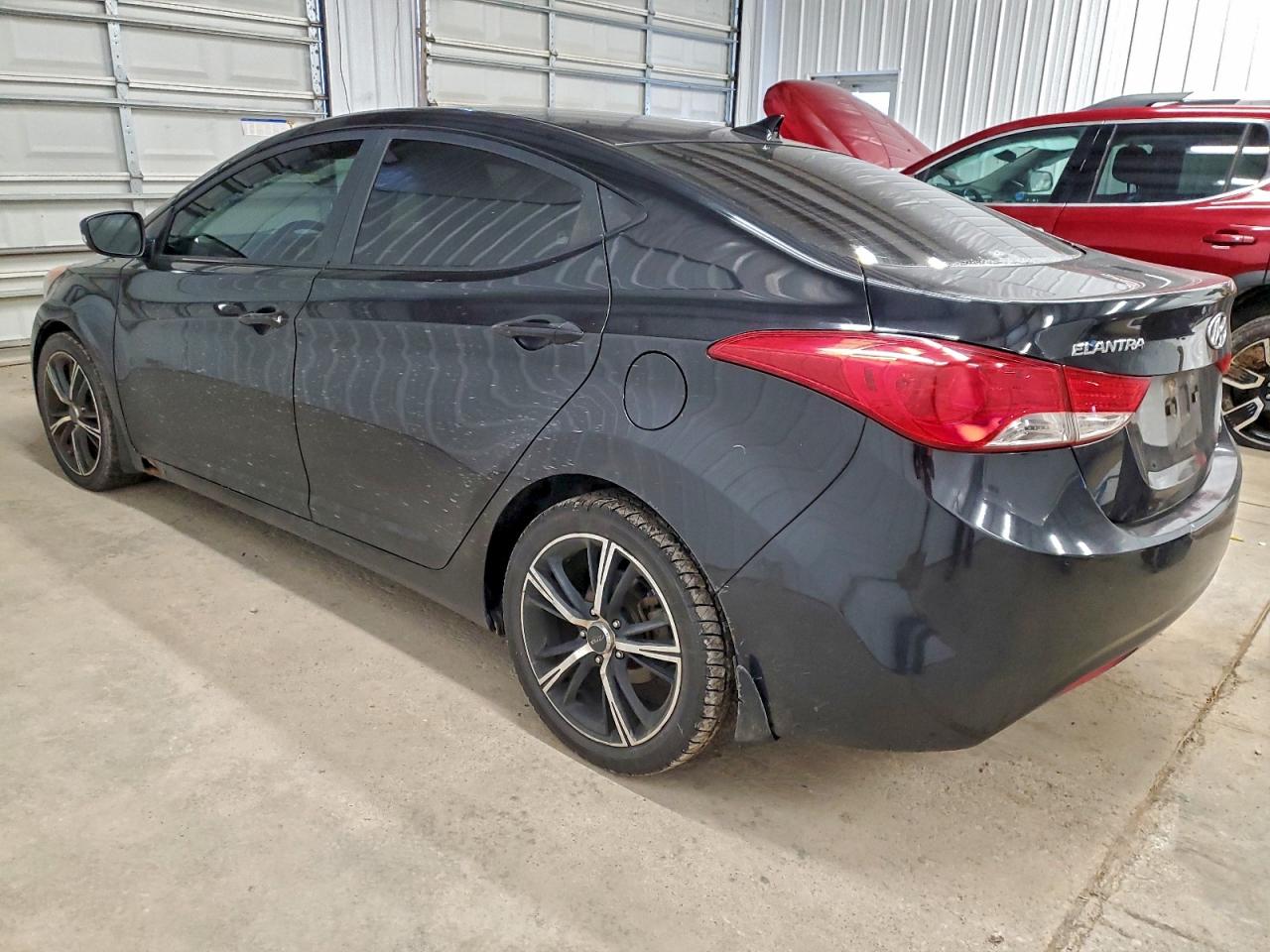 2013 HYUNDAI ELANTRA GLS photo 2