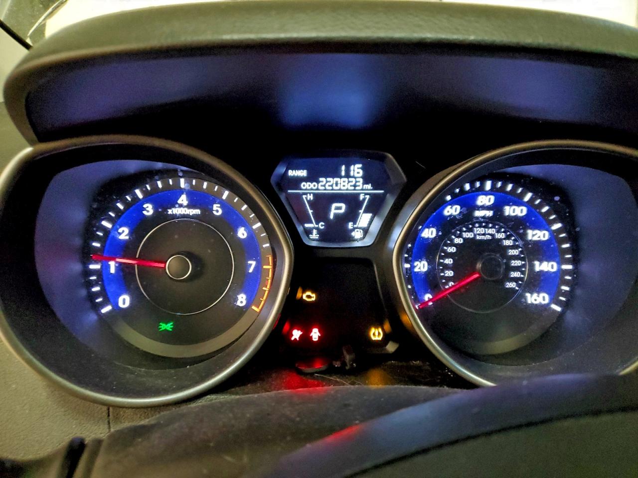 2013 HYUNDAI ELANTRA GLS photo 9