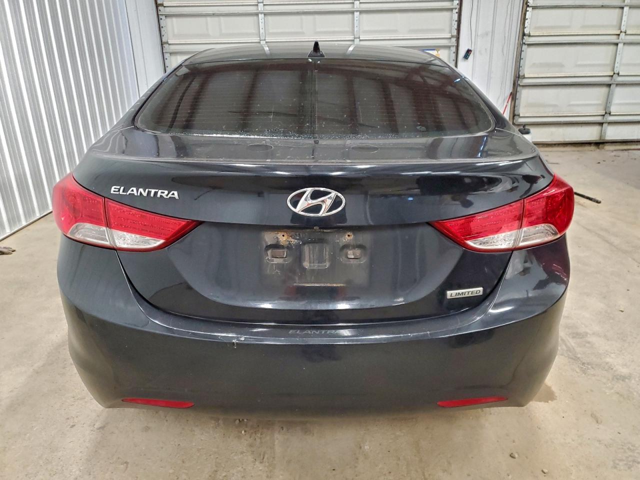 2013 HYUNDAI ELANTRA GLS photo 6