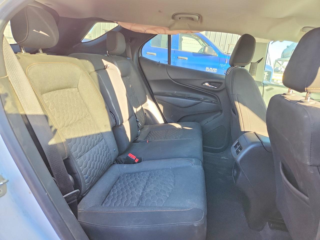 2018 CHEVROLET EQUINOX LT photo 10