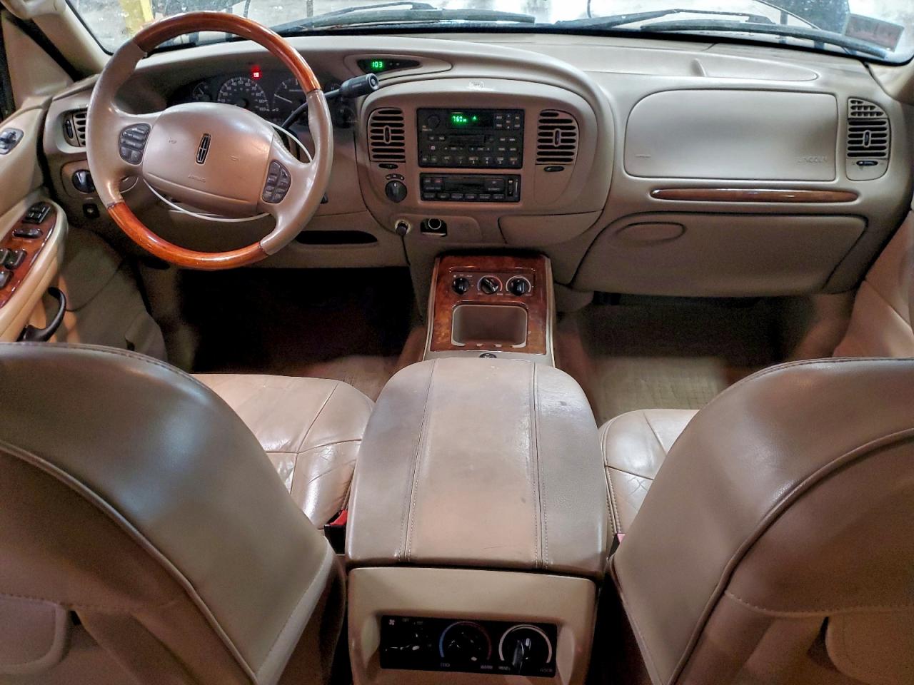 2002 LINCOLN NAVIGATOR photo 8