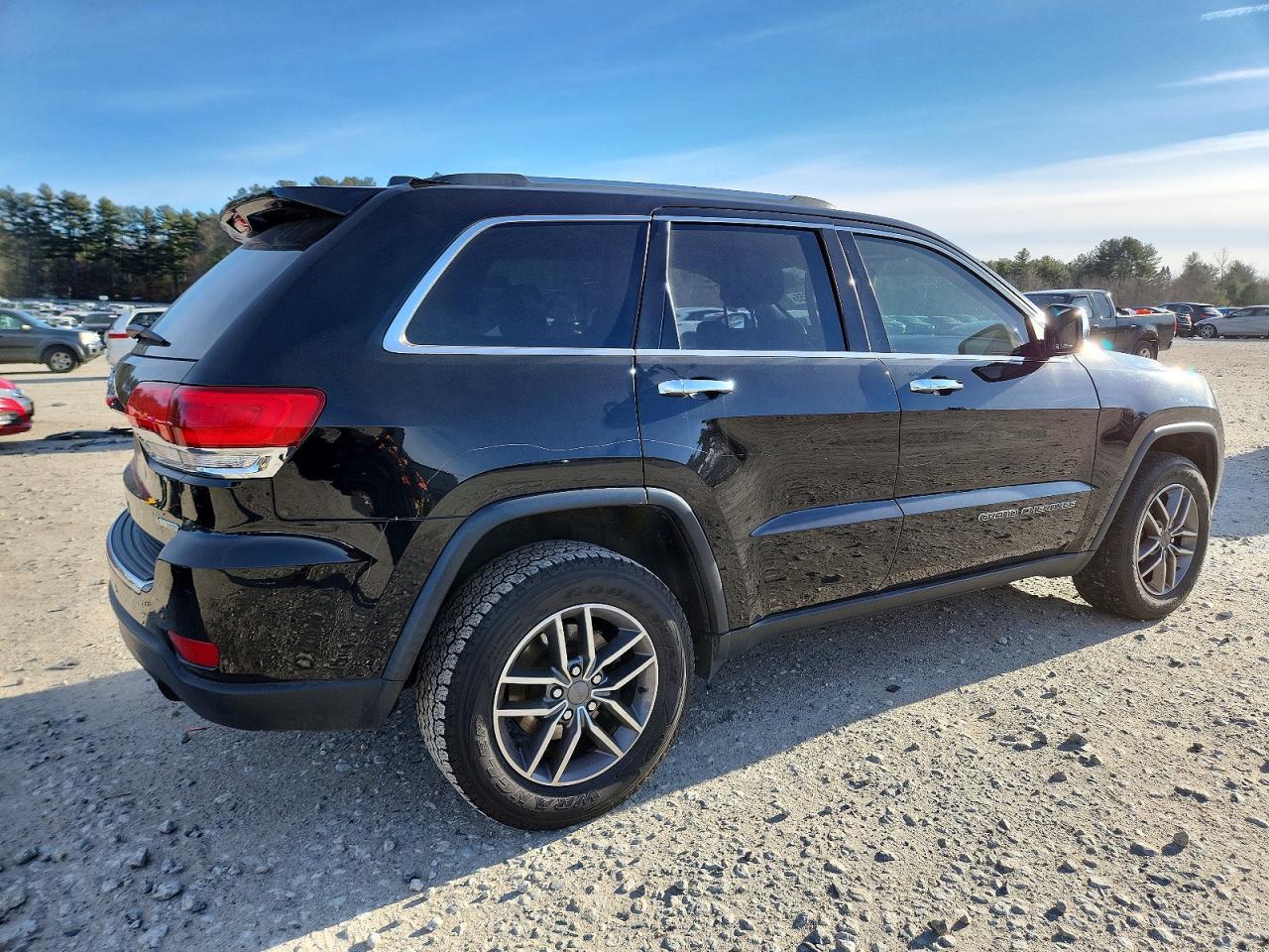 2019 JEEP GRAND CHEROKEE LIMITED photo 3