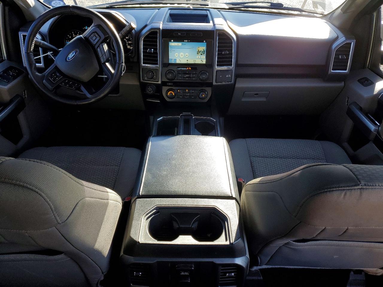 2016 FORD F150 SUPERCREW photo 8