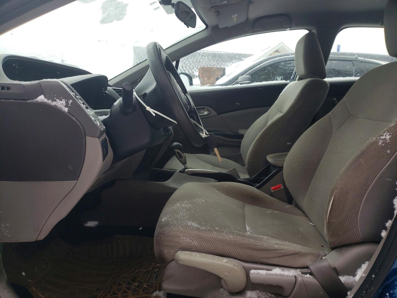 2012 HONDA CIVIC LX photo 7