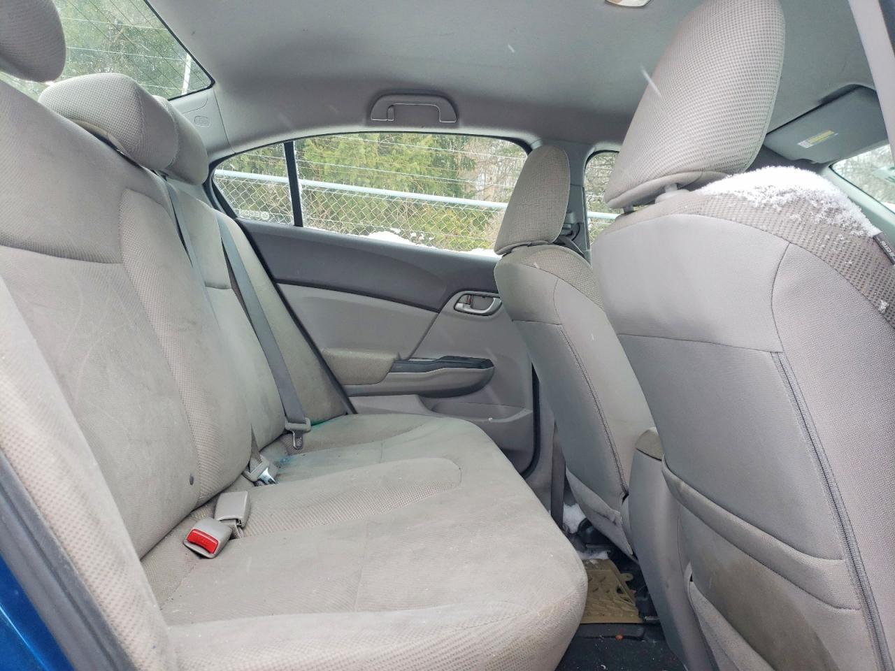 2012 HONDA CIVIC LX photo 10