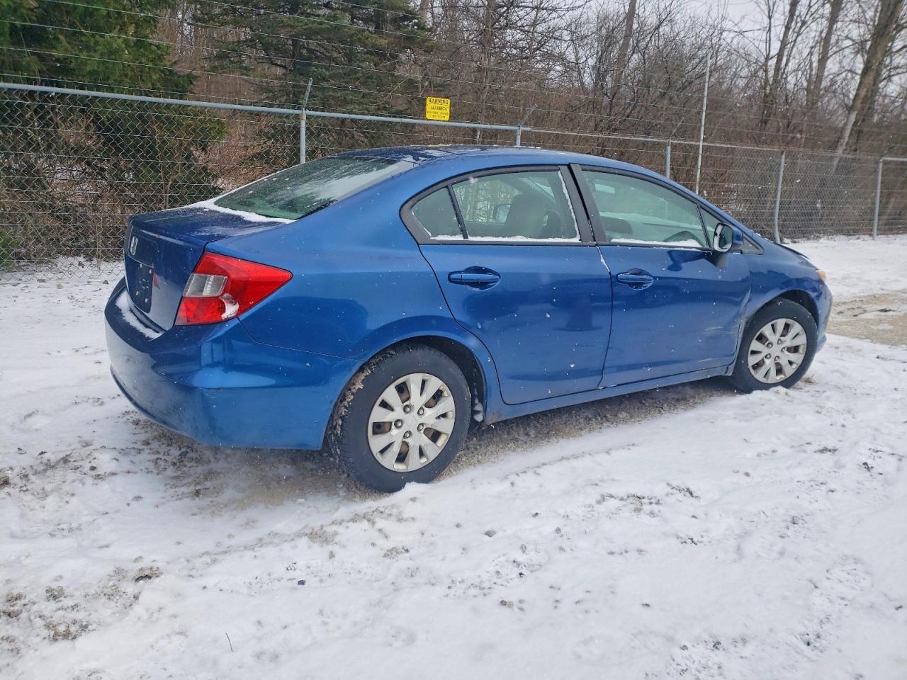 2012 HONDA CIVIC LX photo 3