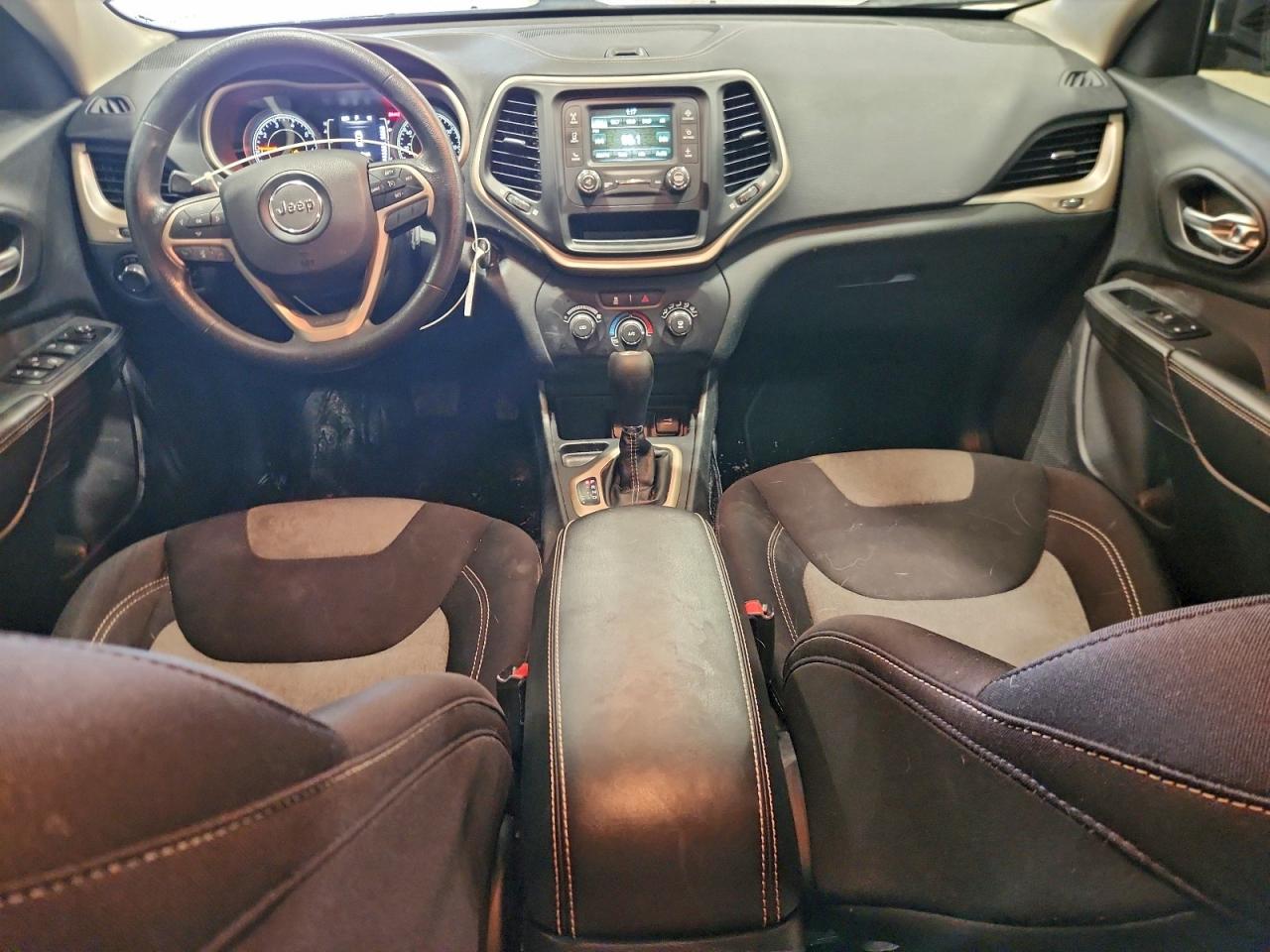 2015 JEEP CHEROKEE SPORT photo 8