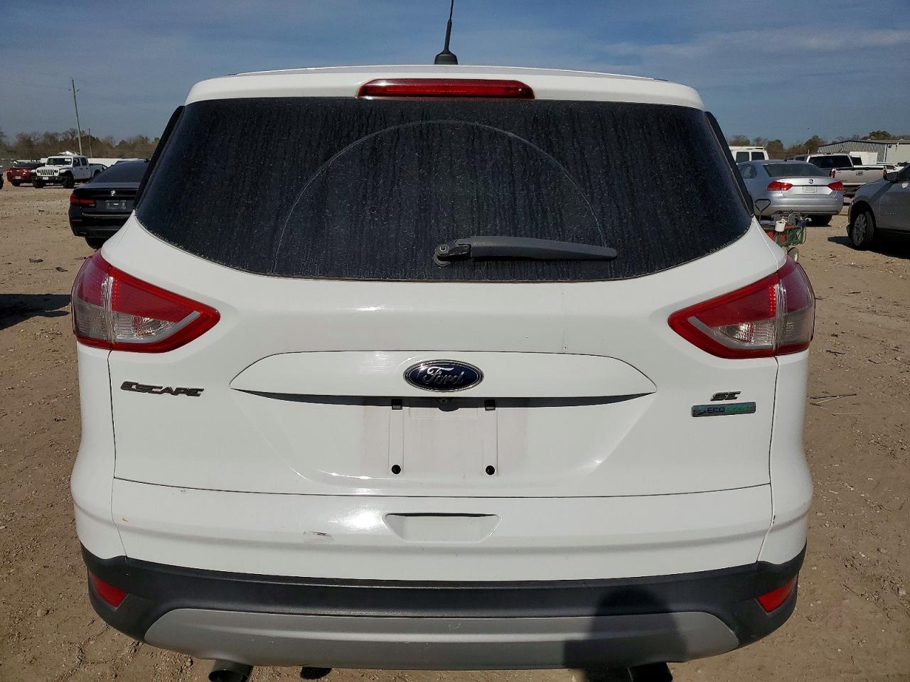 2016 FORD ESCAPE SE photo 6
