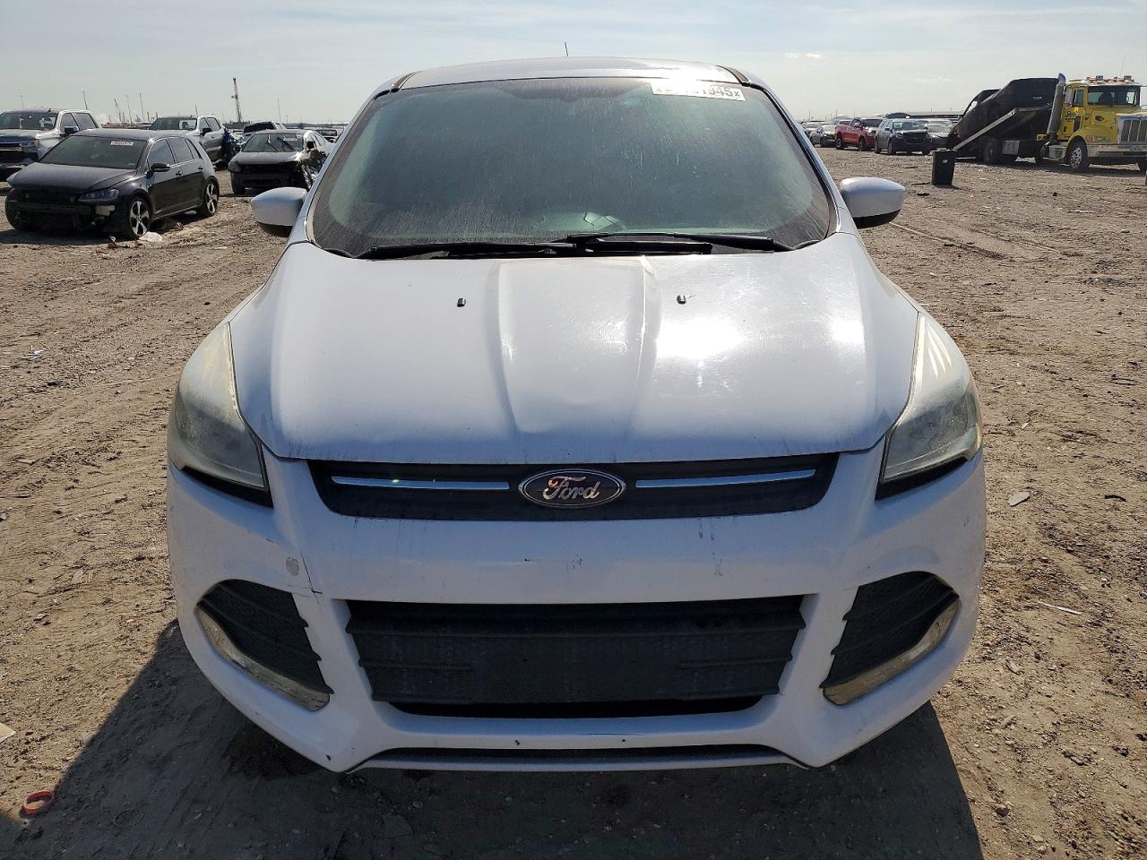 2016 FORD ESCAPE SE photo 5