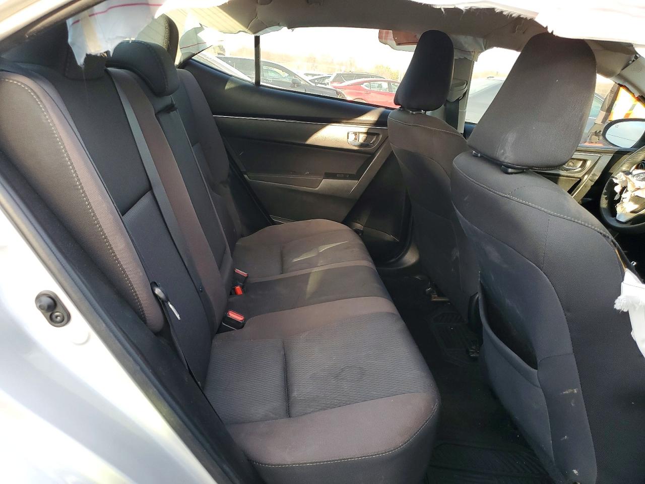 2017 TOYOTA COROLLA L photo 10