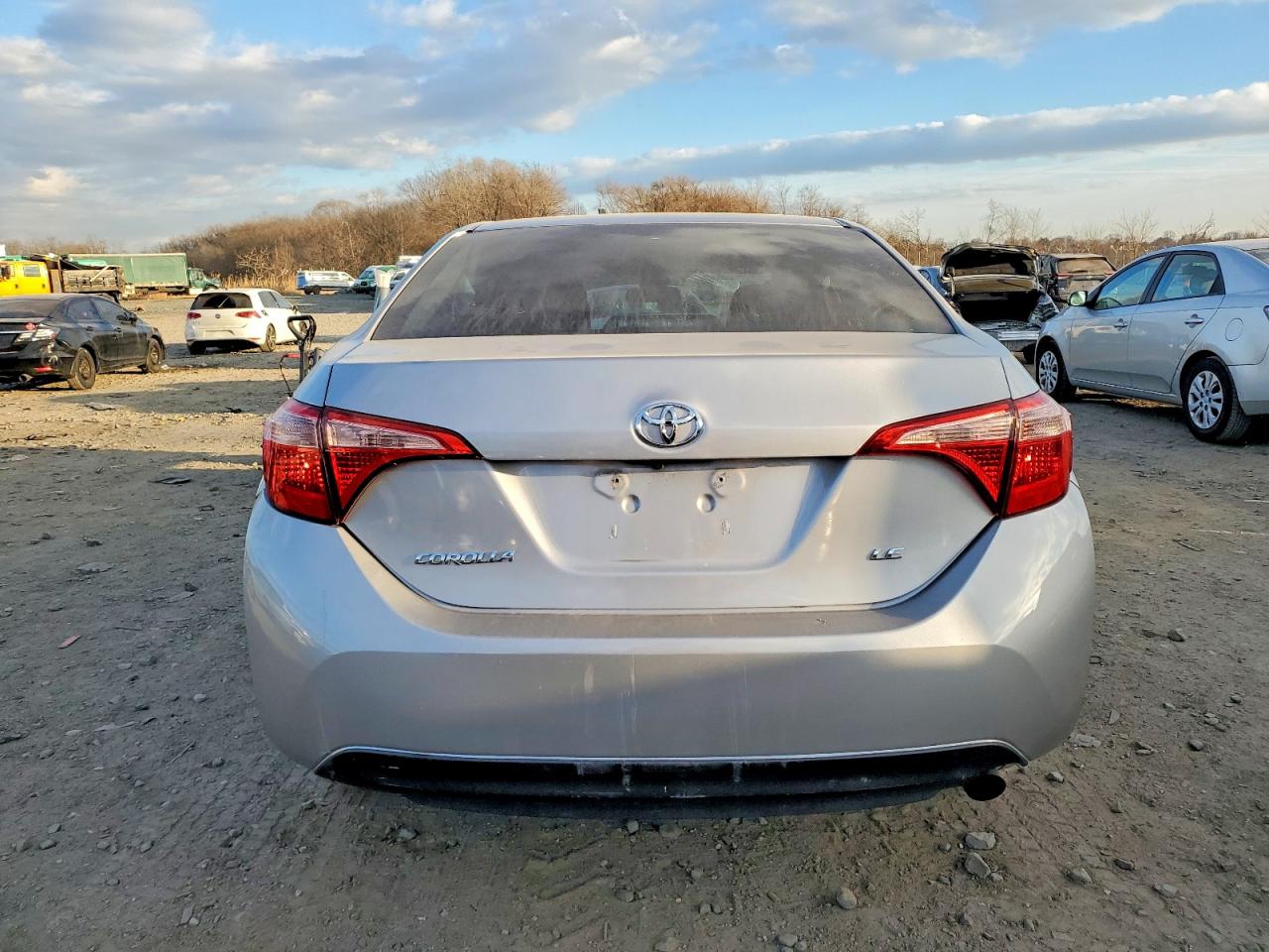 2017 TOYOTA COROLLA L photo 6