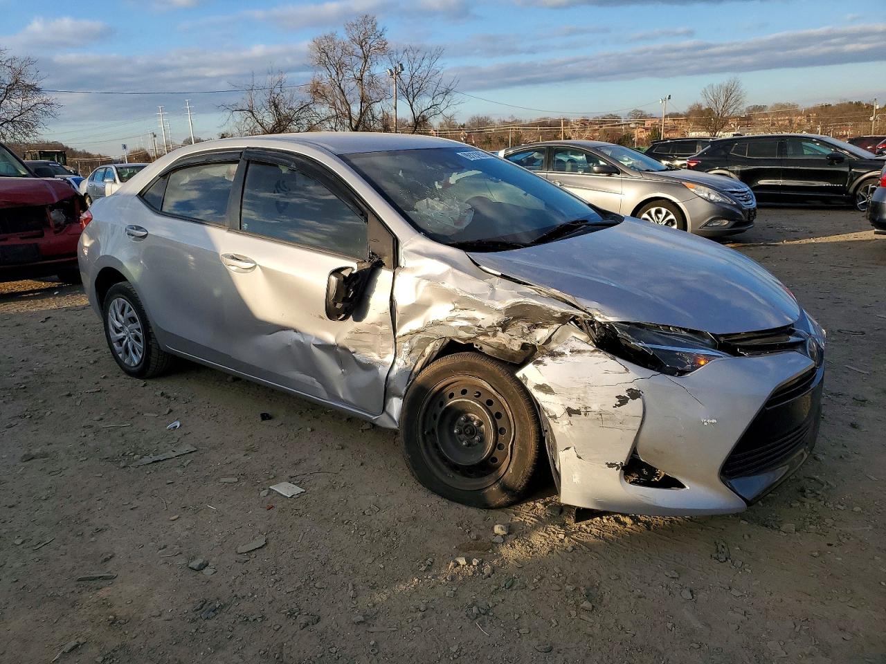 2017 TOYOTA COROLLA L photo 4