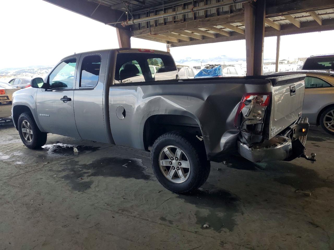 2012 GMC SIERRA C1500 SLE photo 3
