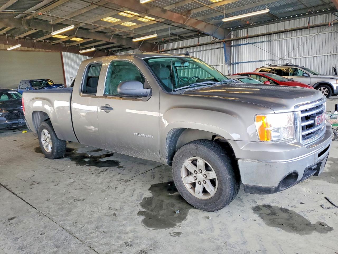 2012 GMC SIERRA C1500 SLE photo 7
