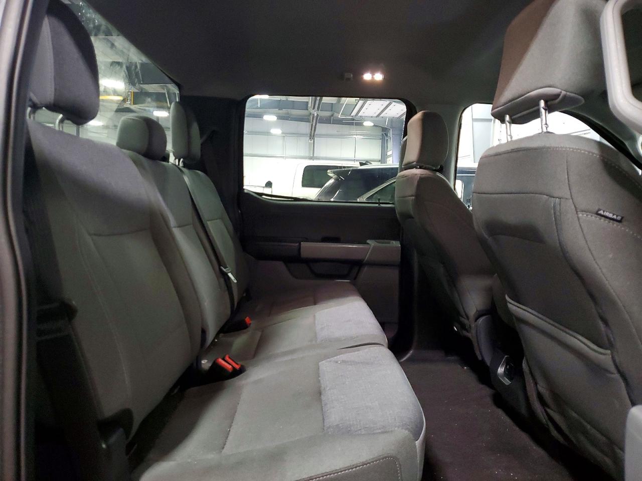 2024 FORD F150 XLT photo 10