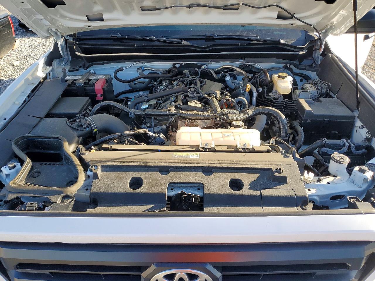 2024 TOYOTA TACOMA DOUBLE CAB photo 11