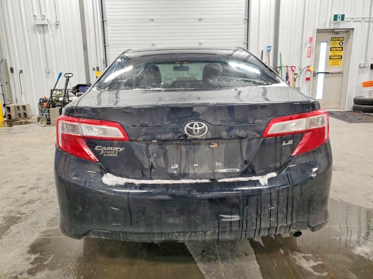2013 TOYOTA CAMRY L photo 6