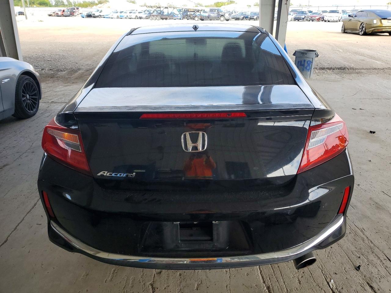 2017 HONDA ACCORD EXL photo 6