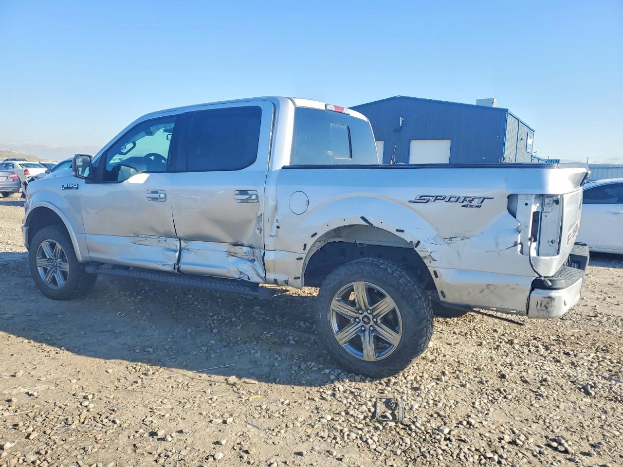 2018 FORD F150 SUPERCREW photo 2