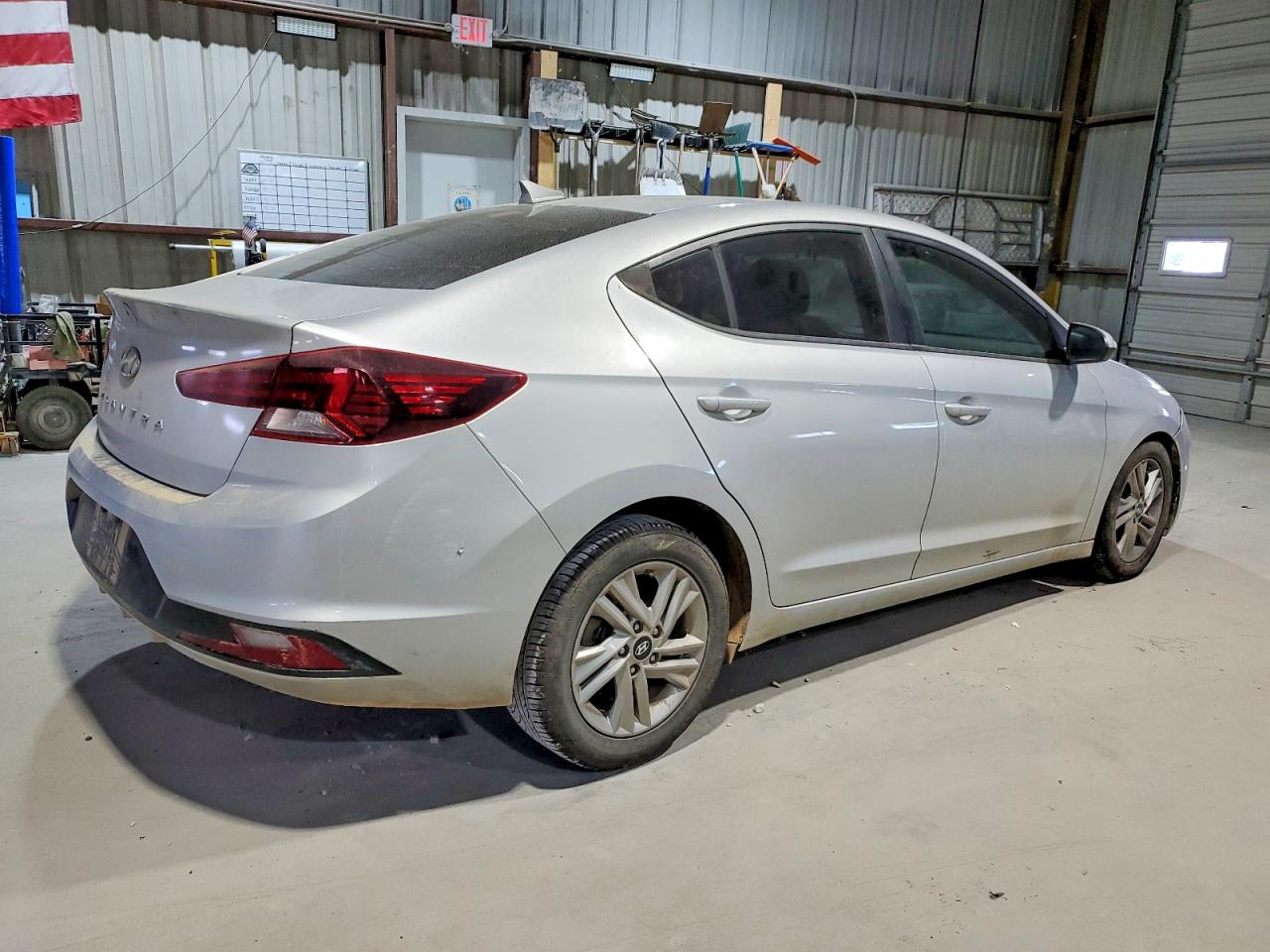 2020 HYUNDAI ELANTRA SEL photo 3