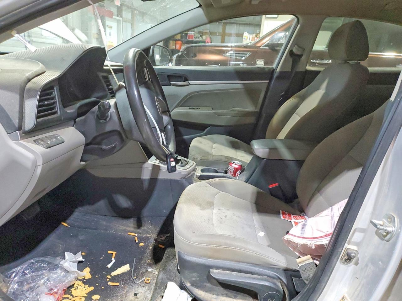 2020 HYUNDAI ELANTRA SEL photo 7