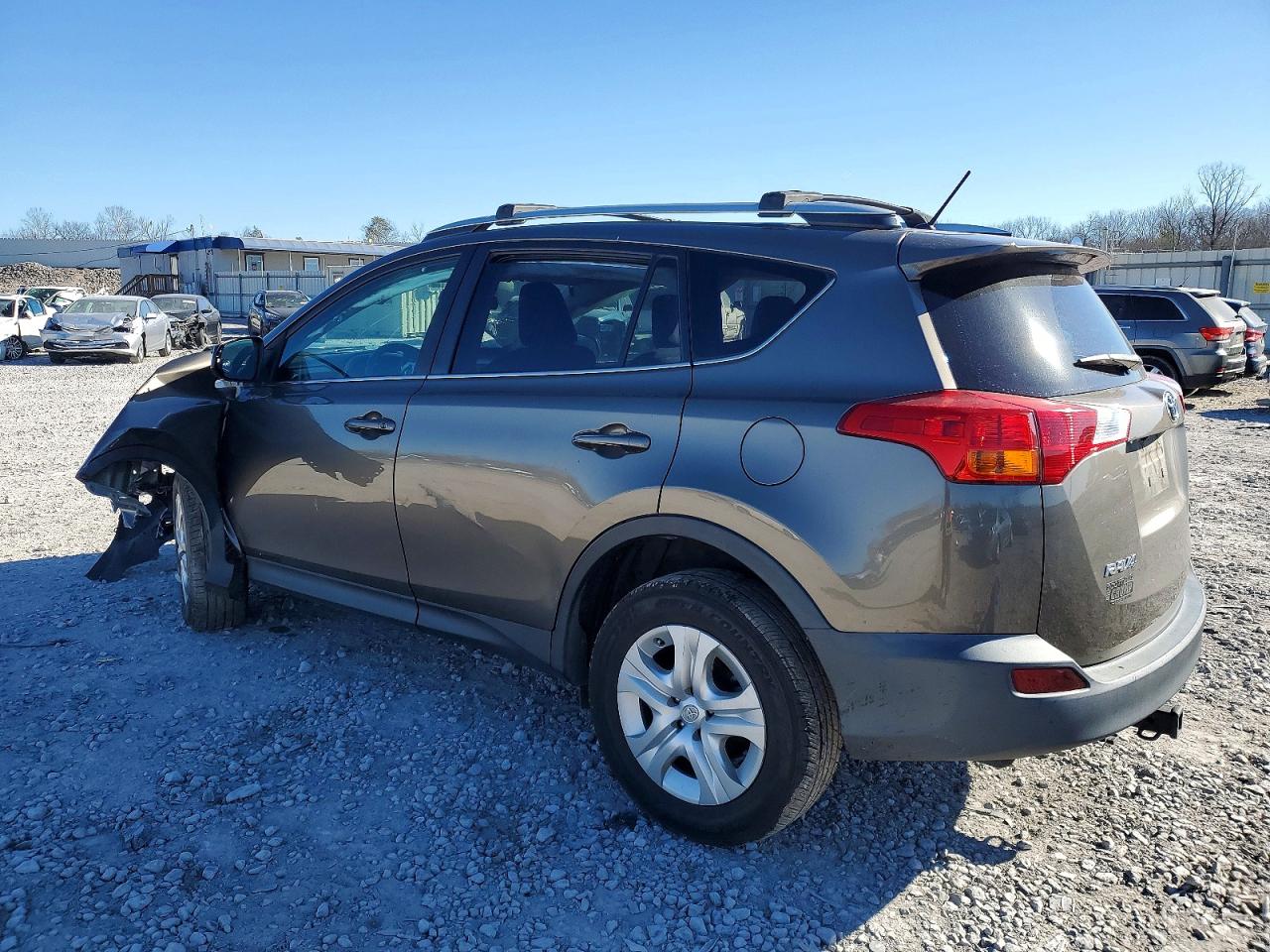 2014 TOYOTA RAV4 LE photo 3