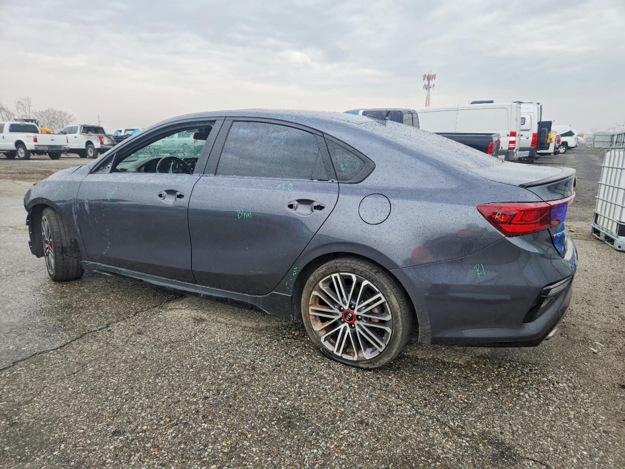 2021 KIA FORTE GT photo 2