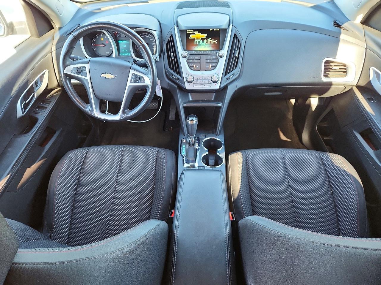 2016 CHEVROLET EQUINOX LT photo 8