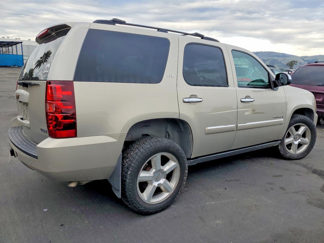 2008 CHEVROLET TAHOE K1500 photo 3