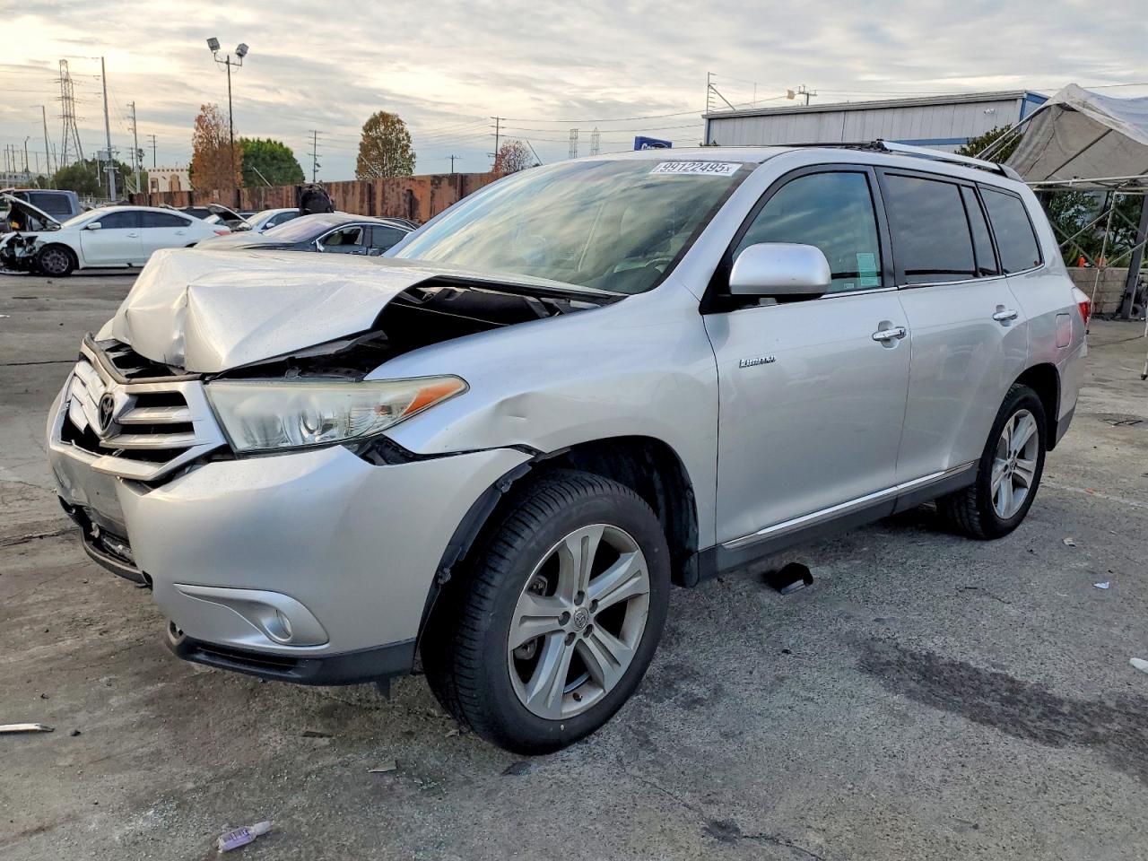 2013 TOYOTA HIGHLANDER