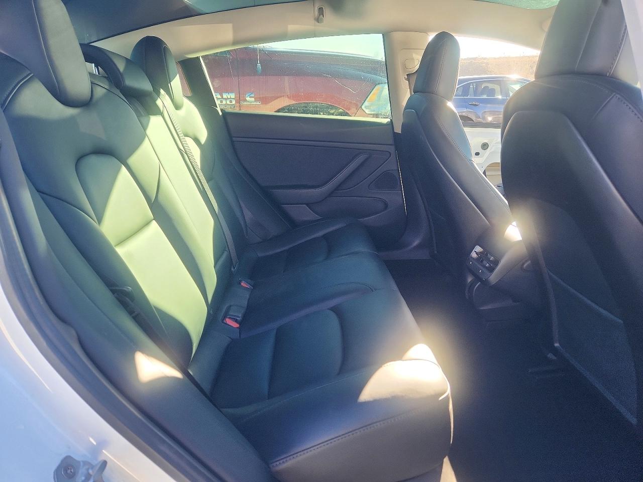 2020 TESLA MODEL 3 photo 10