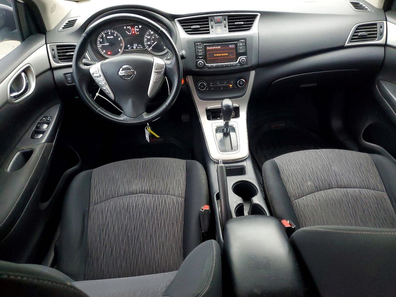 2015 NISSAN SENTRA S photo 8