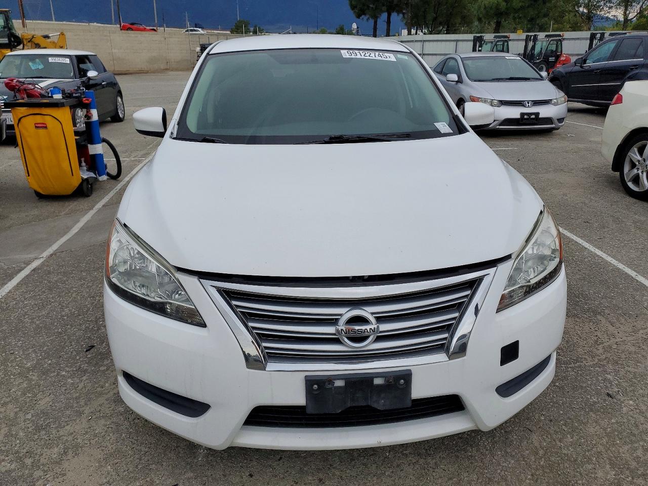 2015 NISSAN SENTRA S photo 5