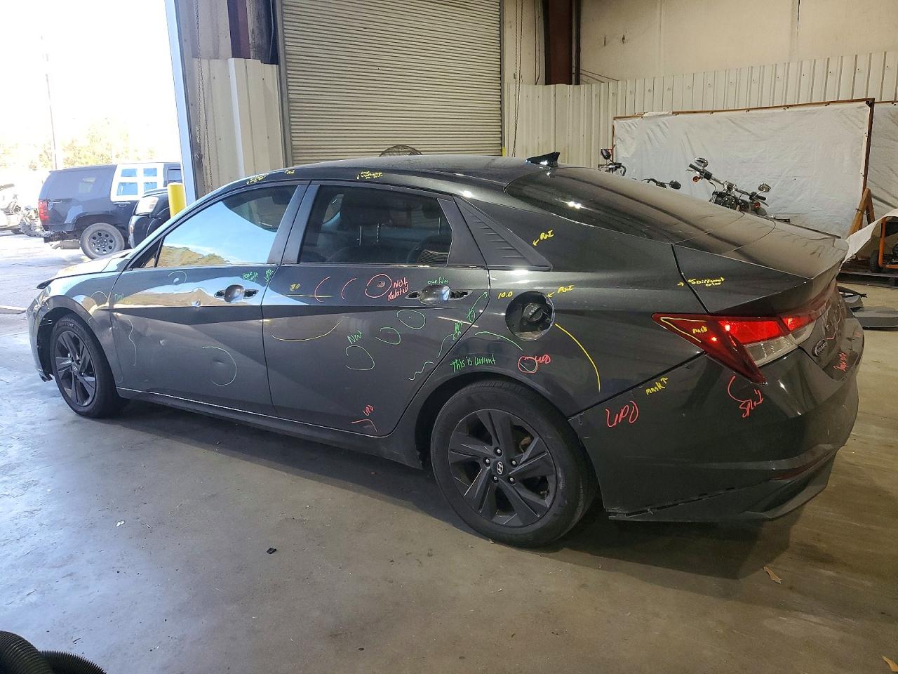 2021 HYUNDAI ELANTRA SEL photo 3