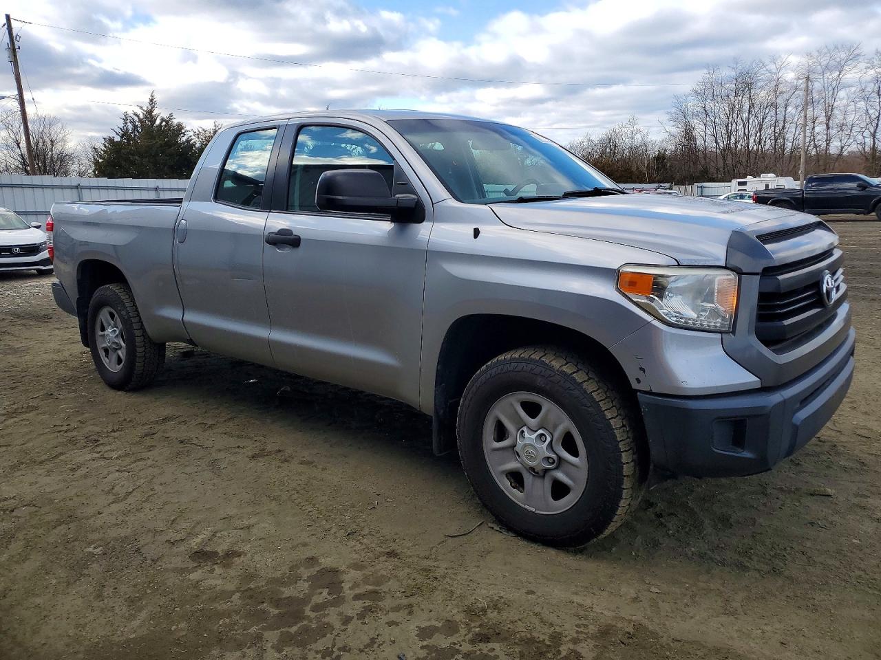 2014 TOYOTA TUNDRA DOUBLE CAB SR photo 4