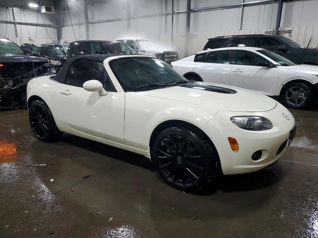 2006 MAZDA MX-5 MIATA photo 4