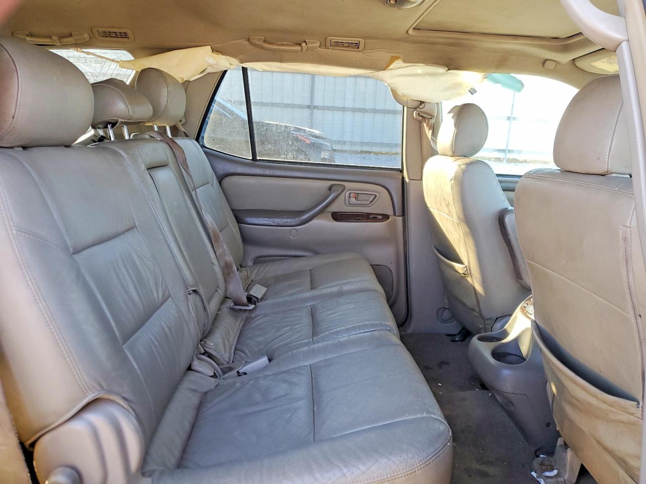 2007 TOYOTA SEQUOIA SR5 photo 11