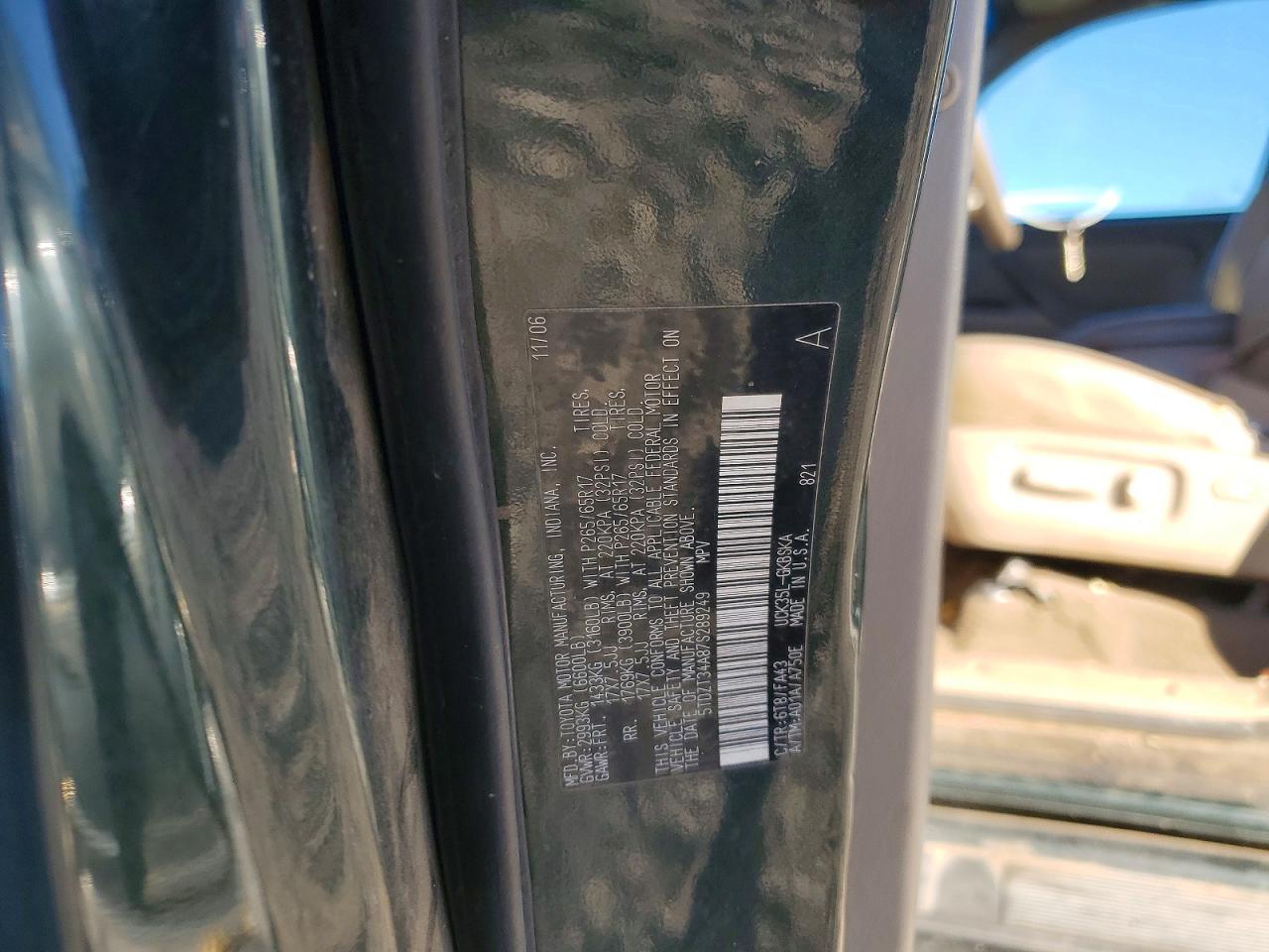 2007 TOYOTA SEQUOIA SR5 photo 13