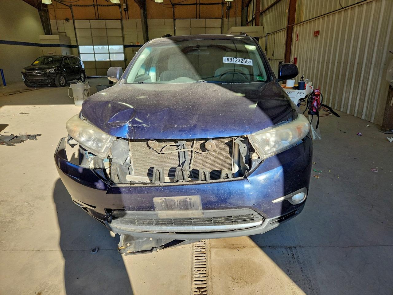 2013 TOYOTA HIGHLANDER BASE photo 5